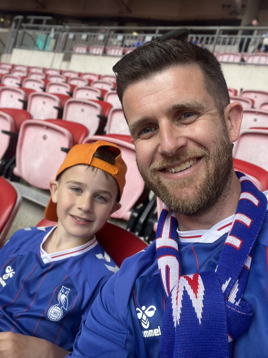 Rob Hollingsworth tweet media