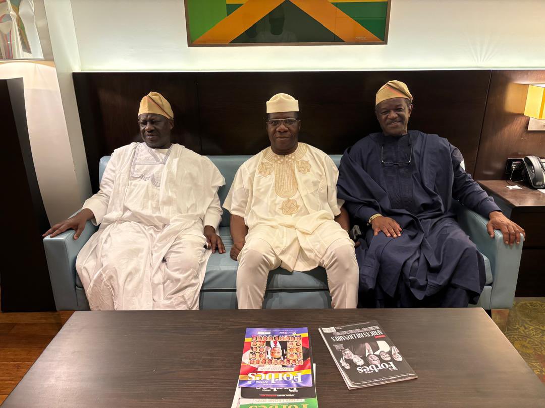 The Managing Director/Chief Executive of NELFUND, Mr. Akintunde Sawyerr, recently held strategic discussions with Senator Opeyemi Bamidele and Senator Hassan Ibrahim Dankwambo, former Governor of Gombe State.

The meeting focused on NELFUND’s growing impact across Nigeria and