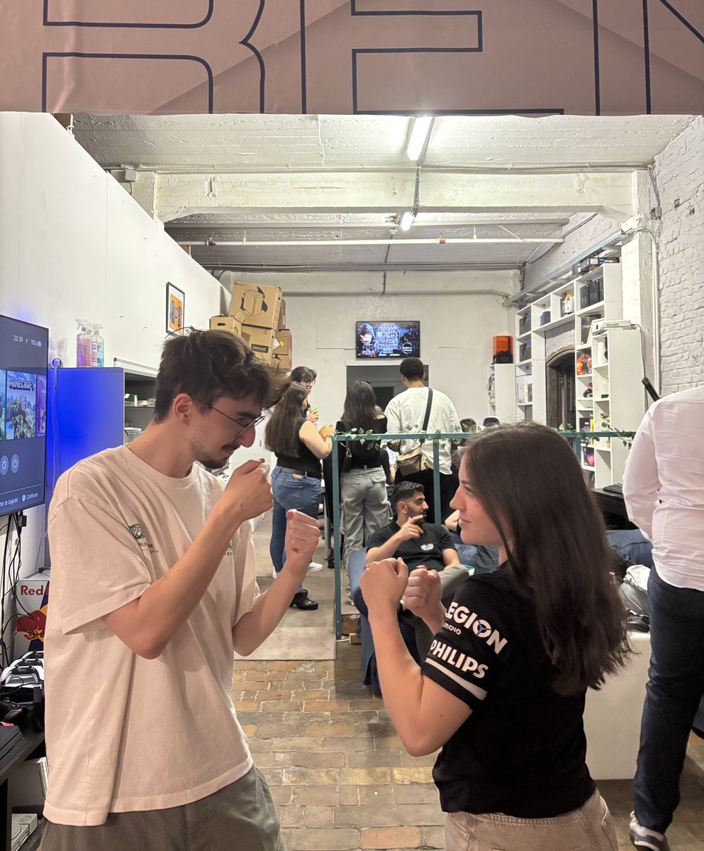 1vs1 bientôt contre <a href="/iDexFPS/">iDex</a> soyez prêt.