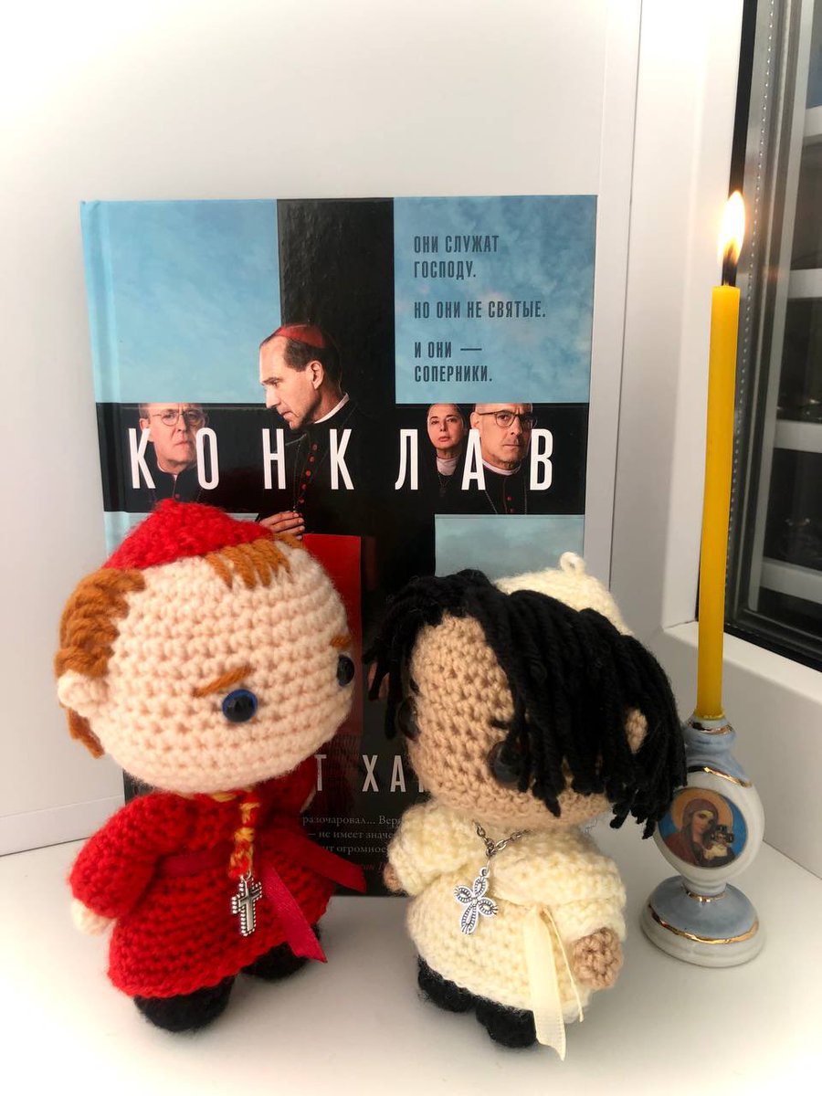 allienaneilla's tweet photo. 🌈 Happy Pride Month!! 🏳️‍🌈❤️🤍 🐢 

finished them today, exactly 🥹✨

#convlave #conclavefilm #conclavemovie #vincentbenitez #thomaslawrence #Lawrenitez #carlosdiehz #ralphfiennes https://t.co/djglR2LR7x