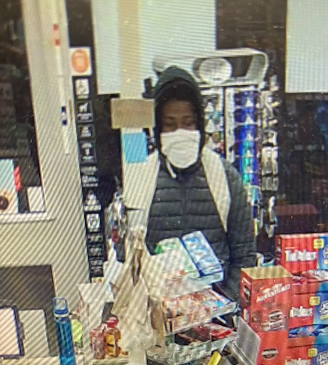 FOR IMMEDIATE RELEASE: June 1, 2025

Robbery Investigation – 2300 Block of Bedford Avenue

Lynchburg, VA – At approximately 3:08 AM on June 1, 2025, officers with the Lynchburg Police Department responded to a report of an armed robbery at a 7-11 store located in the 2300 block