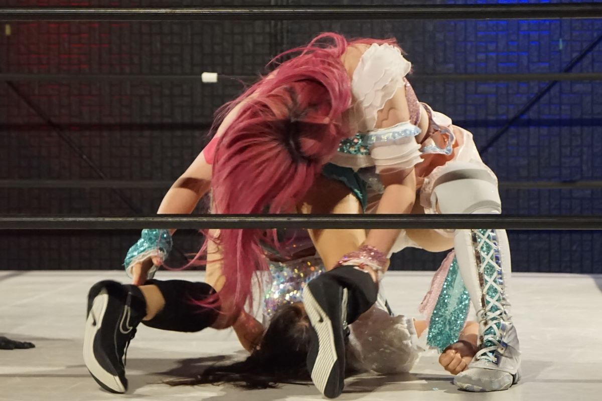 「アイスリボン1423」第一試合-2
〇しのせ愛梨紗(飛鳥プロレス) (5:35 てぃーかっぷろーる) ✕りこ 
#iceribbon #飛鳥プロレス #はっぴぃかめら