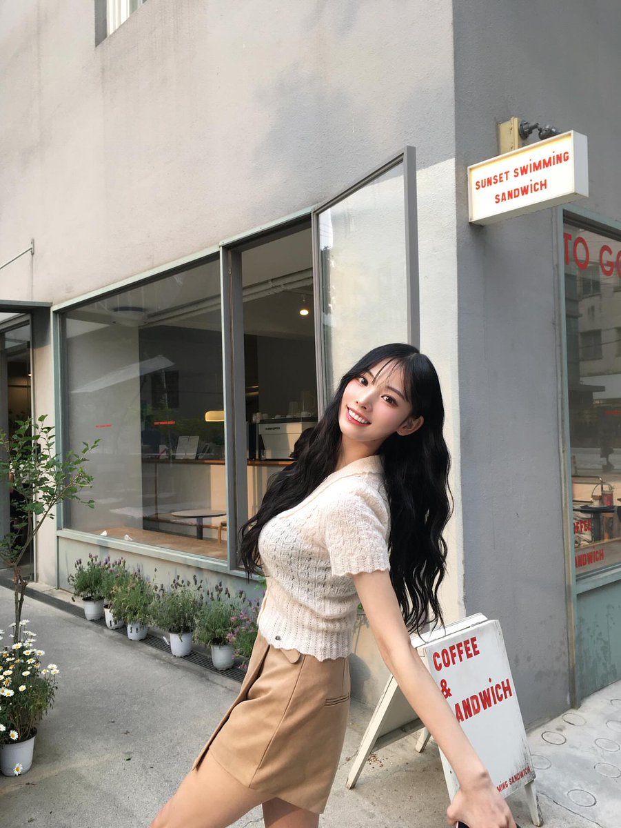 지니 jini tweet media