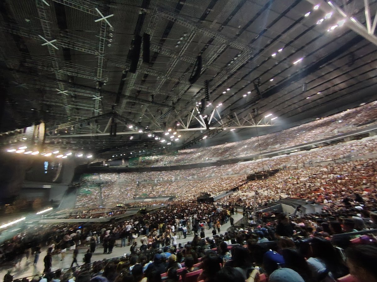 1stoneofc_ace's tweet image. Lets go 🔥

#SimulaAtWakas #SB19
#SB19SimulaAtWakas #SB19SaW 
#SaWWorldTour #SaWWorldTourKickoff