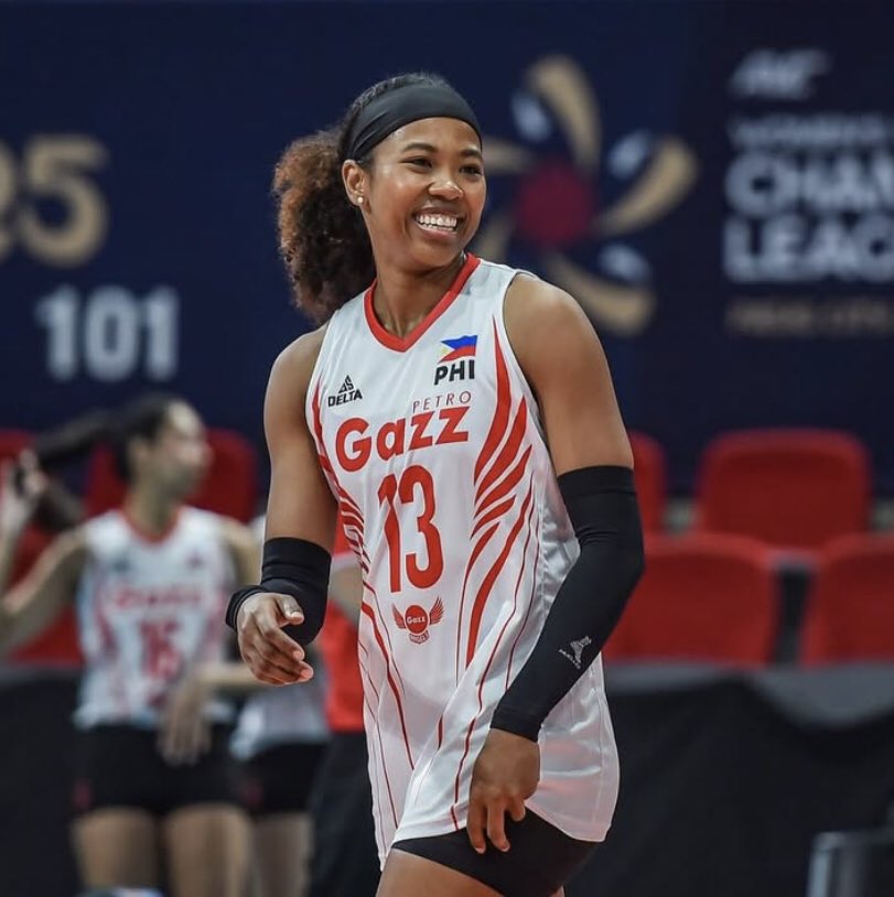 jianfics's tweet photo. the exclusion of maddie madayag and mj philips from the final lineup of alas pilipinas is crime against the nation.

i will never forget and forgive you on this one, coach jorge de brito! https://t.co/0UTSS8Fnhc