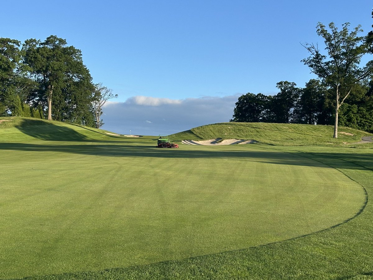 A little fairway roll after the Saturday storms.  Weather warming up next week…..buckle up!