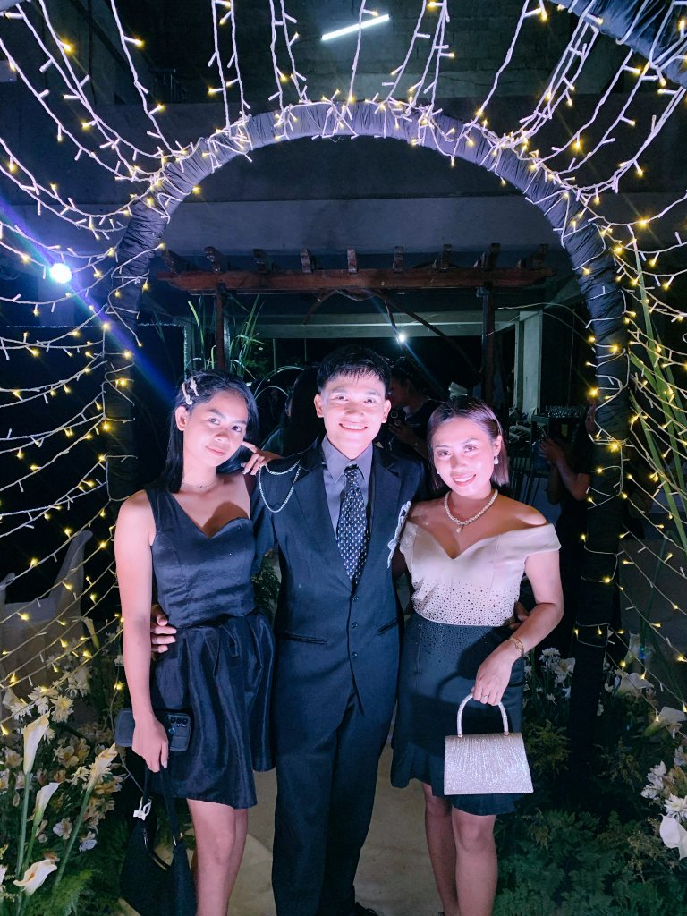 NJlong_21's tweet photo. Convocation Night 2025
#Batch2025 https://t.co/sriYhMgJg9