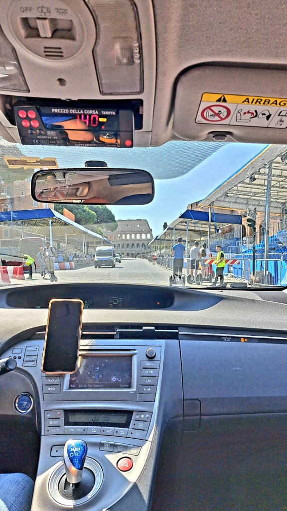 ilse janssens (@ilseja1) on Twitter photo When in Rome... Parcours slotrit Giro verkend. Kasseien! Het is iets voor de ´oltremontani´ 😉 #Giro #GiroDeItalia #Giroditalia #Giro2025 #sporzakoers <a href="/wielerman/">Renaat Schotte</a> When in Rome... Parcours slotrit Giro verkend. Kasseien! Het is iets voor de ´oltremontani´ 😉 #Giro #GiroDeItalia #Giroditalia #Giro2025 #sporzakoers <a href="/wielerman/">Renaat Schotte</a>