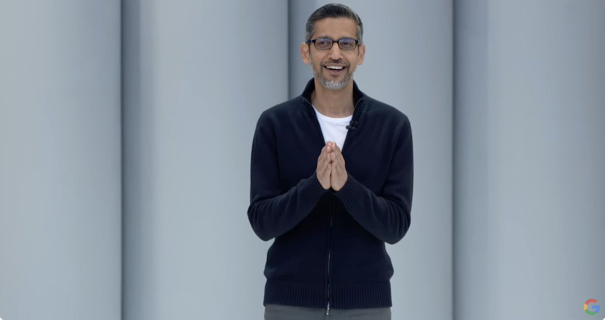 Nuovo Google #Gemini: cos’è, come funziona e come usarlo 
Google Gemini è l’intelligenza artificiale multimodale integrata in 15 prodotti come Gmail, Docs, Maps e Search. Capisce testo, immagini, voce e contesto: non è un assistente, è un ecosistema. buff.ly/eI4SiiK