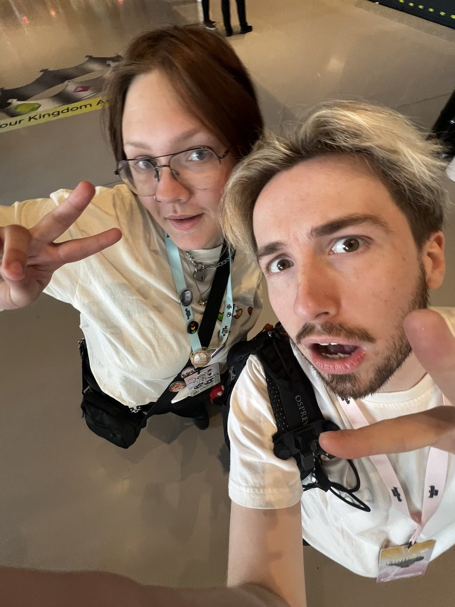PandaNeo_'s tweet photo. Met @TheOrionSound again so silly pics. https://t.co/MRwj546Pt7