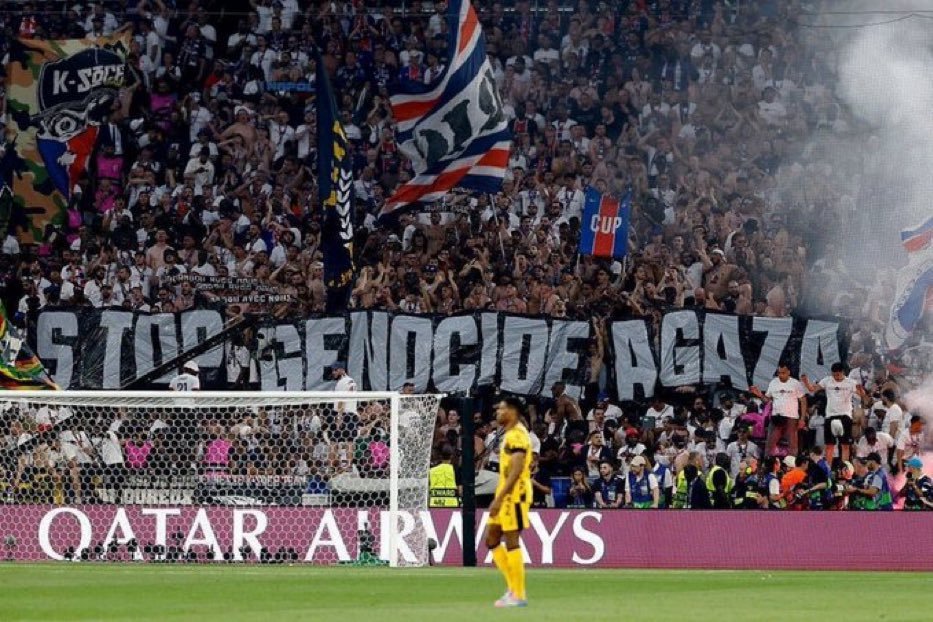 Calcio e Rivoluzione (@calcio_riv) on Twitter photo Dallo stadio di Monaco la tifoseria del #ParisSaintGermain fa sentire la propria voce per la Palestina: Stop genocide à #Gaza
Il calcio non è solo sport...
#FreePalestine #PsgInter #PSGINT Dallo stadio di Monaco la tifoseria del #ParisSaintGermain fa sentire la propria voce per la Palestina: Stop genocide à #Gaza
Il calcio non è solo sport...
#FreePalestine #PsgInter #PSGINT