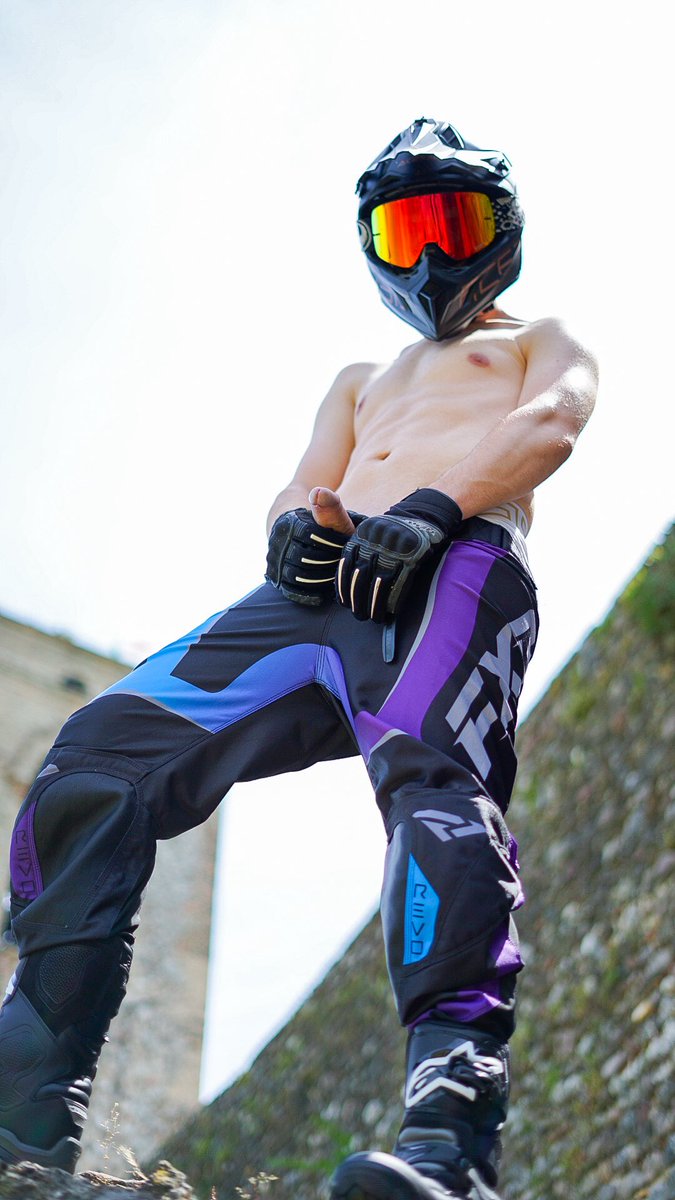 Horny mx boy 😈🤤 
📸: <a href="/pupxturbo/">𝒑𝒖𝒑 𝒙 𝑻𝒖𝒓𝒃𝒐</a>