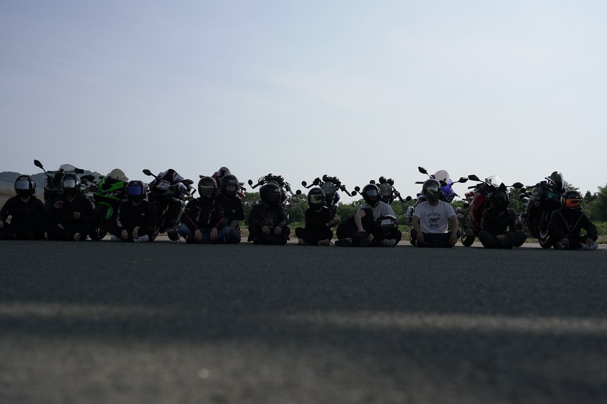 カメ活カメ活🎵

やっぱ愛媛はバイク乗り多いねぇ
残り少しの愛媛ライフも楽しむヨォ