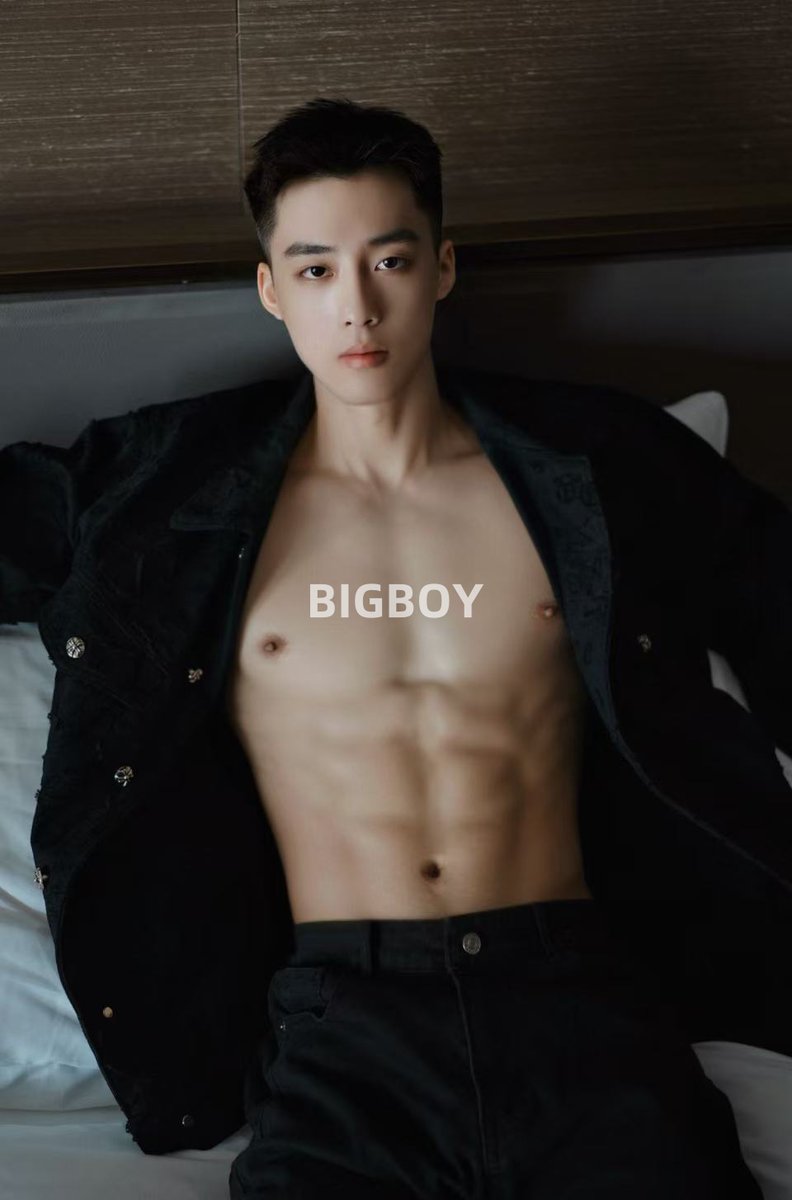 「文彬」187｜80｜10        

✈️北上广深  南京厦门珠海宁波济南 全国飞    
🔝薄肌线条好 可狼可奶 小似南柱赫 健身达人   
🤍#可狼可奶 快乐咨询客服wx: bigboy9678