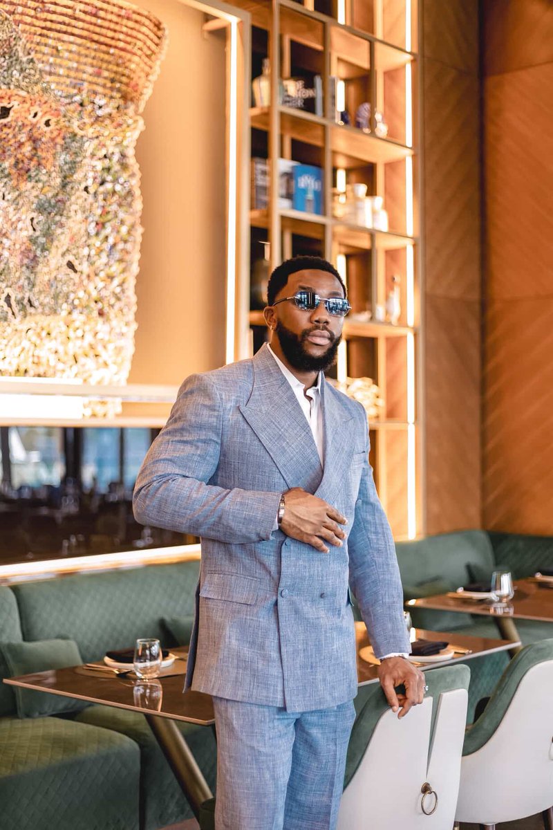 Sooj_Legends's tweet photo. Welcome to the final stretch of the year! I pray the remaining months bring divine turnaround and beautiful blessings your way. Just felt like sprinkling a little finesse your way today 

#Sooj 
#SamuelOsuji https://t.co/TjKH72ATUe