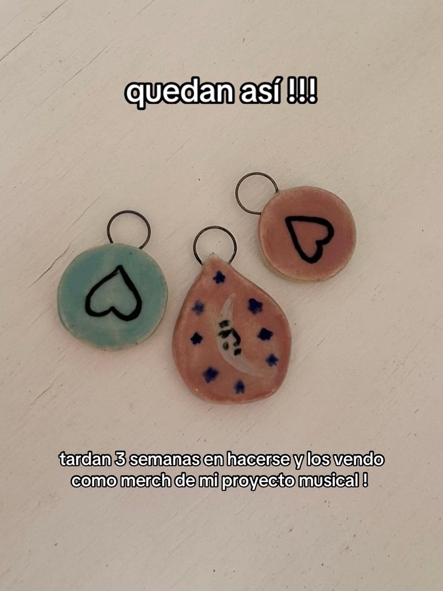rocio_lapaz's tweet photo. nuevo merch !!!!!! ⭐️ https://t.co/WsPLIQ63zu
