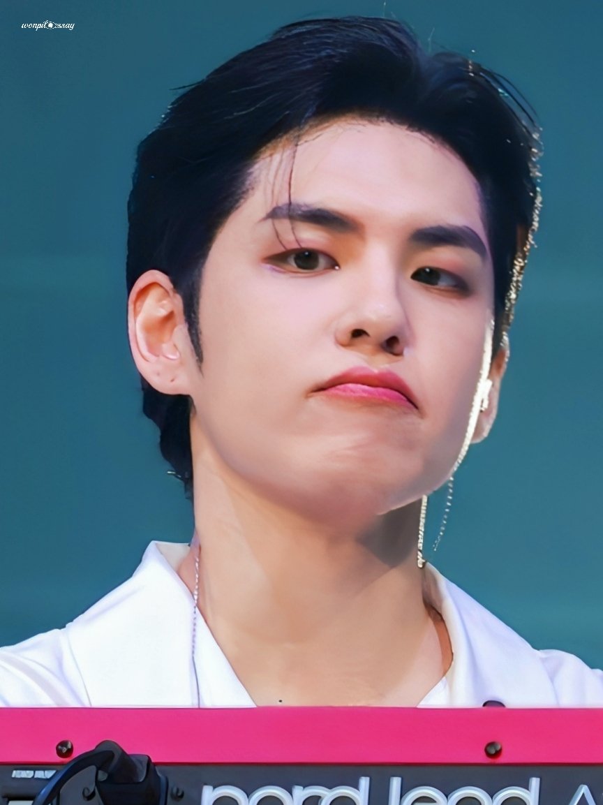 PIL_essay's tweet photo. 250518 ＜FOREVER YOUNG> FINALE
#원필 #WONPIL #데이식스 #DAY6 https://t.co/8FdRilU75h