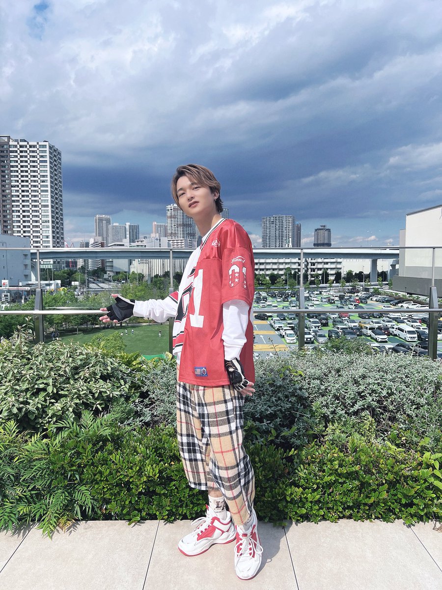 Meguriya_k's tweet photo. 晴れと曇りの間みたいな天気意外と好き https://t.co/GEgHBSE0iZ