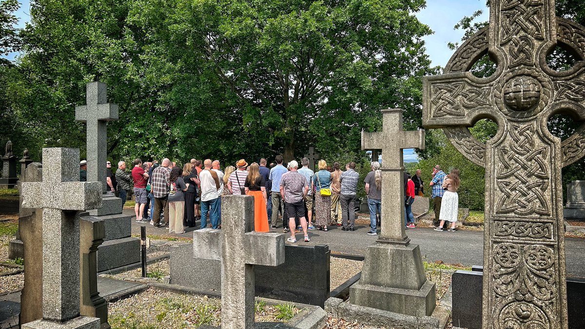 Undercliffe Cemetery (QAVS) (@undercliffecem) on Twitter photo Fabulous site at the cemetery yesterday. Historic bus tour celebrating the history, heritage and contribution of Bradford’s German population from the Victorian period onwards. A tight squeeze getting that bus through the gates! <a href="/davidpendleton0/">David Pendleton</a> #bradford2025 #cityofculture Fabulous site at the cemetery yesterday. Historic bus tour celebrating the history, heritage and contribution of Bradford’s German population from the Victorian period onwards. A tight squeeze getting that bus through the gates! <a href="/davidpendleton0/">David Pendleton</a> #bradford2025 #cityofculture