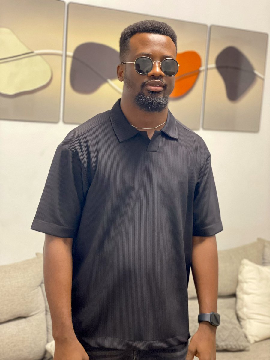 Happy Sunday and happy new month guys 🎉🎉