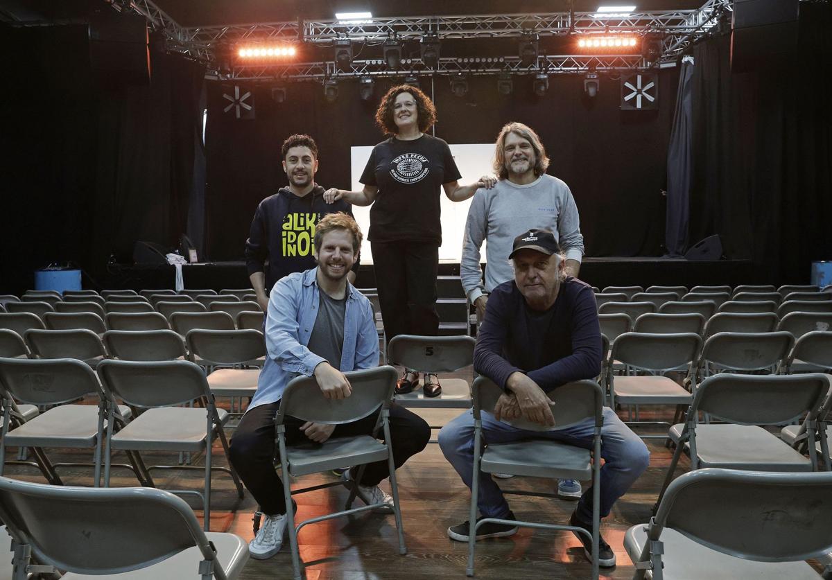 🔶 SUR+ 📚 La impro ya no improvisa en Málaga. ✍ Carlos Zamarriego 📷 @miguefernandez_ ➡️ diariosur.es/culturas/impro…