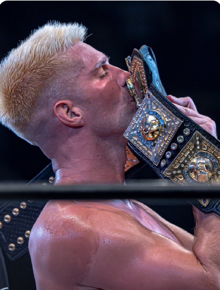 OwenG_Wrestles's tweet photo. the drought is over. european heavy-middleweight champion. #andnew https://t.co/oxgSNgEbQG
