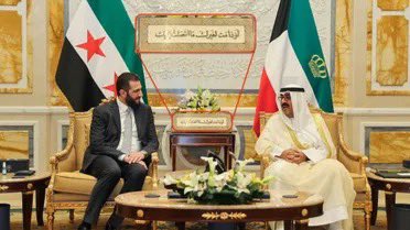 لو دامت لغيرك ما اتصلت إليك 

عبارة نُقشت على مداخل القصور 
تناقلها أمراء #الكويت جيلًا بعد جيل 
الهدف منها تذكير المسؤولين بالعدل والمساواة 
ومعاملة الناس بالحسنى.

"العدل أساس الملك"

حفظ الله الكويت وشعبها من كل مكروه