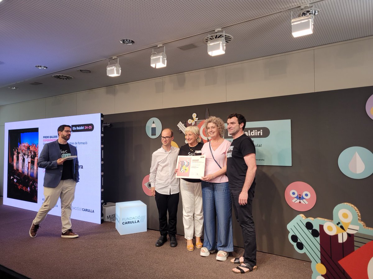 Fundació Carulla (@fundaciocarulla) on Twitter photo <a href="/Museu_Terra/">Museu Terra</a> <a href="/martaesteve_za/">Marta Esteve</a> Iniciatives que inspiren! A la 🏅 CATEGORIA EXPERIÈNCIES, premiem projectes que responen als reptes educatius a través de l’art i la cultura. Enhorabona a tots! Un gran aplaudiment per la vostra feina! <a href="/Museu_Terra/">Museu Terra</a> <a href="/martaesteve_za/">Marta Esteve</a> Iniciatives que inspiren! A la 🏅 CATEGORIA EXPERIÈNCIES, premiem projectes que responen als reptes educatius a través de l’art i la cultura. Enhorabona a tots! Un gran aplaudiment per la vostra feina!