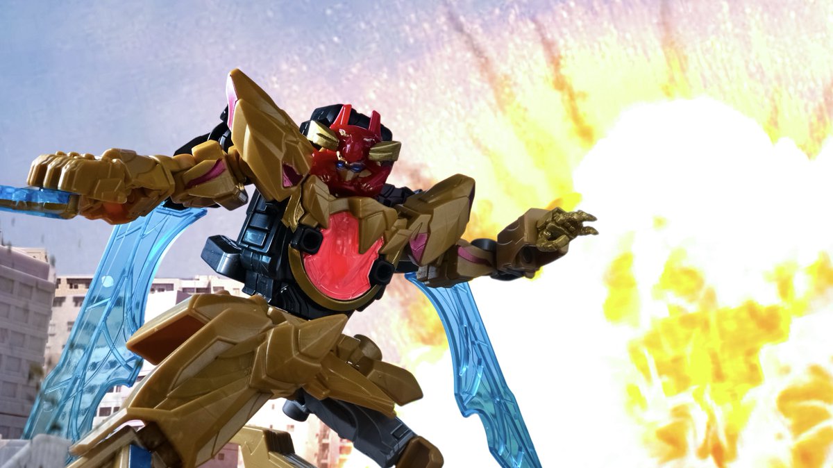 ebaruto102's tweet image. #6月になったのでフォロワーさんに自己紹介しようぜ
今月はついに超クウガ展ですよ