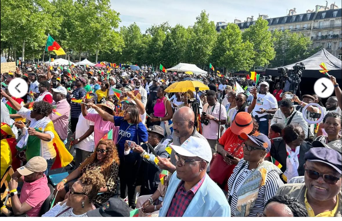 Au total ça fait combien de dizaines sur cette seule image <a href="/OwonaGregoire/">Grégoire OWONA</a> 

La binationalite c’est alors quand?

Un grand homme comme vous n’a pas honte de parler de choses minables un dimanche matin?