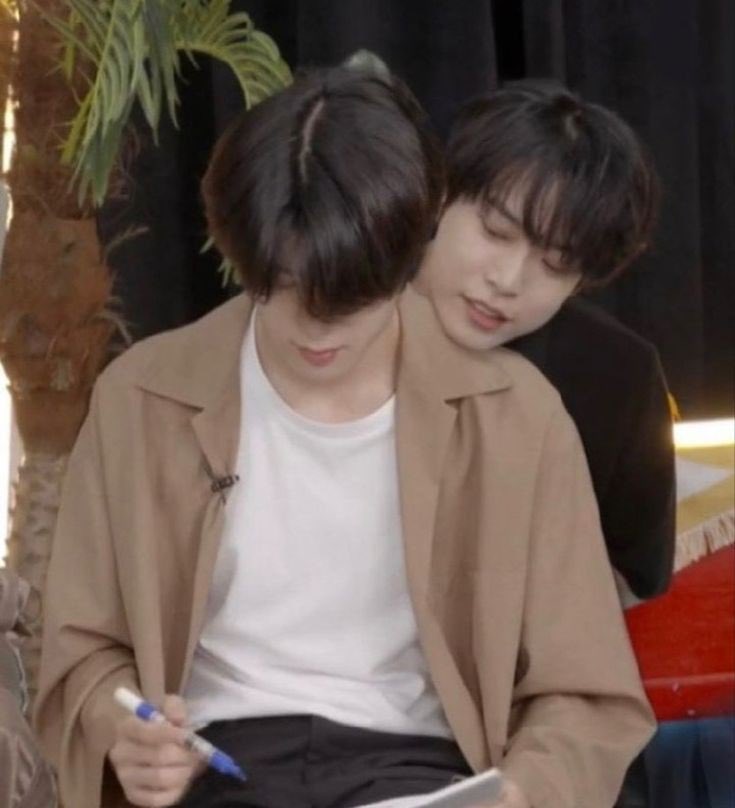 back_415's tweet photo. 도냐 https://t.co/oh7rP9I83V