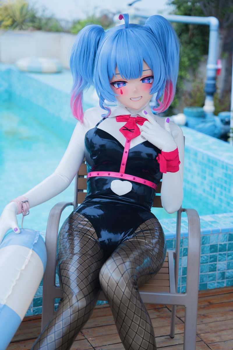 黑白配～
摄影：<a href="/Demondesu/">小橙</a> 
#kigurumi #latex