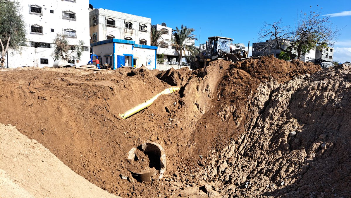 Available Water Supply Falls Below 25% of Minimum Requirement
Gaza Municipality: A Severe Water Crisis Is Looming Immediate Action Is Urgently Needed👇

As temperatures rise and the demand for water increases among both residents and displaced persons, Gaza City