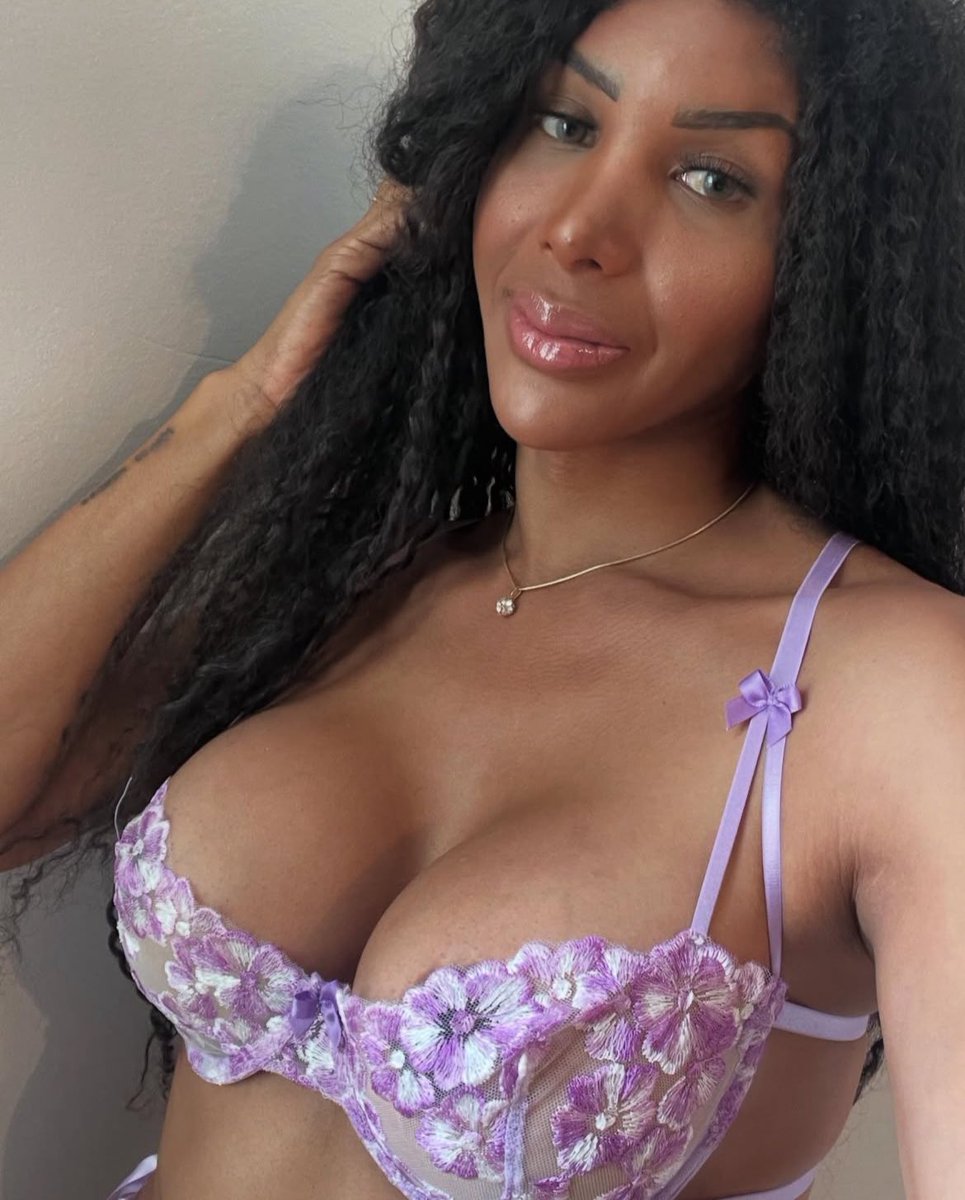 TransModelsUK's tweet image. Isn’t she beautiful? 😍 the women of dreams. 🦄