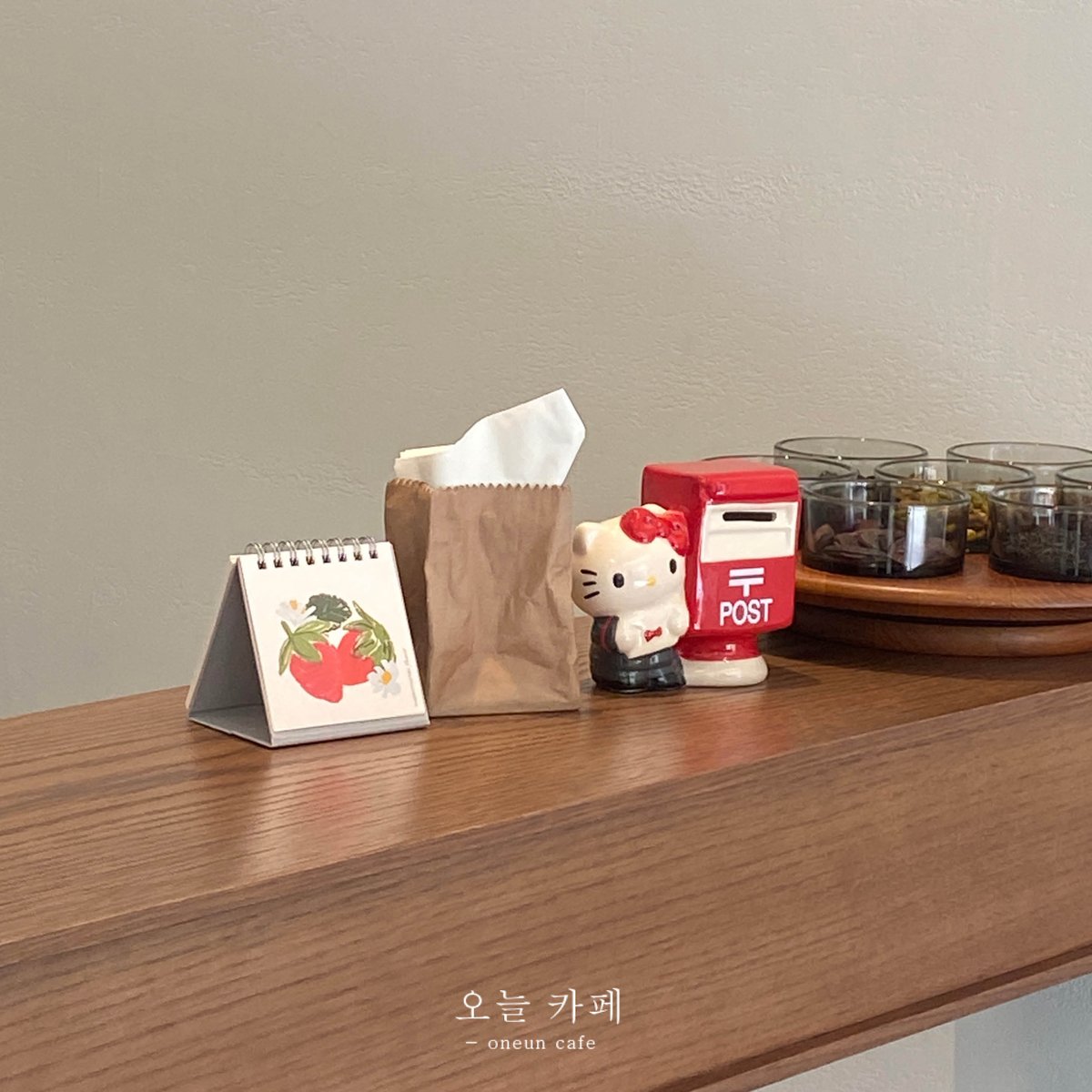 오늘 카페 - oneun cafe tweet media