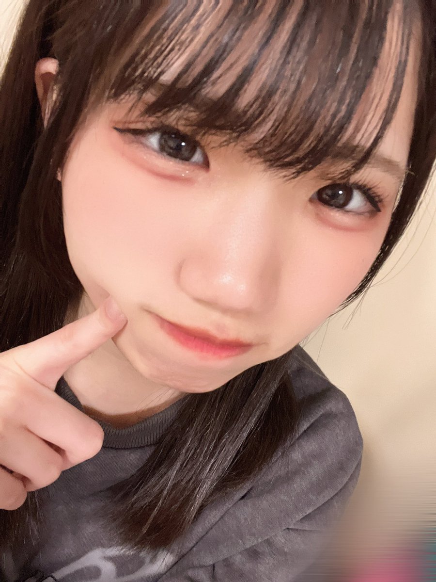 6月だよー！！！！やばい！ついに今月みんなに会えるよー！♡

でもなんかちょっとずつ緊張してきてる、😣

 #リトブル