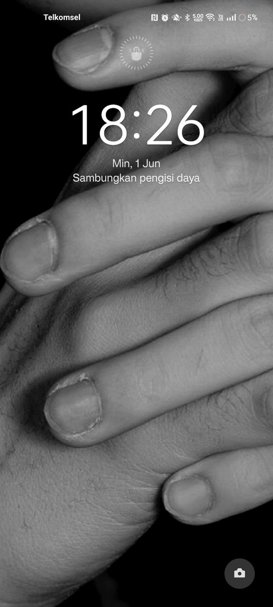 Lalalalilitralala tweet media