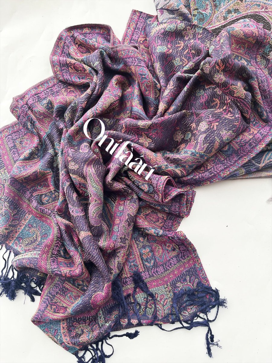 Pashmina scarf 🧣 for those that like extra big scarf that offers full coverage 

Discount Sales price:6,300 
Location:Ilorin
Nationwide Delivery 

Shop here: wa.link/vz4drx

Pls Rt