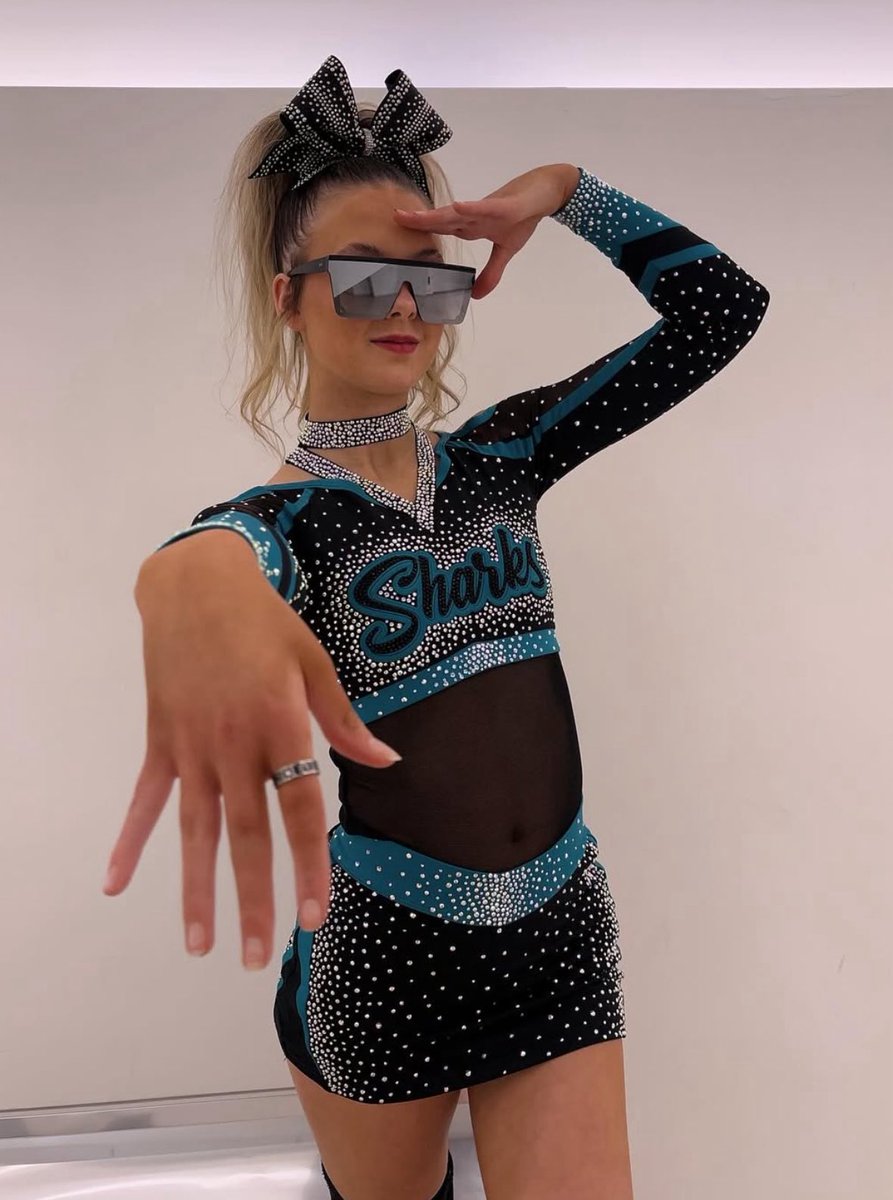 ✧that baseball cheer anon tweet media