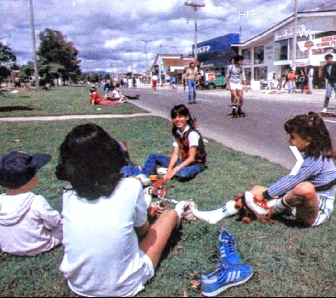 Domingo de Ciclovía.... Bogotá año 1983.
