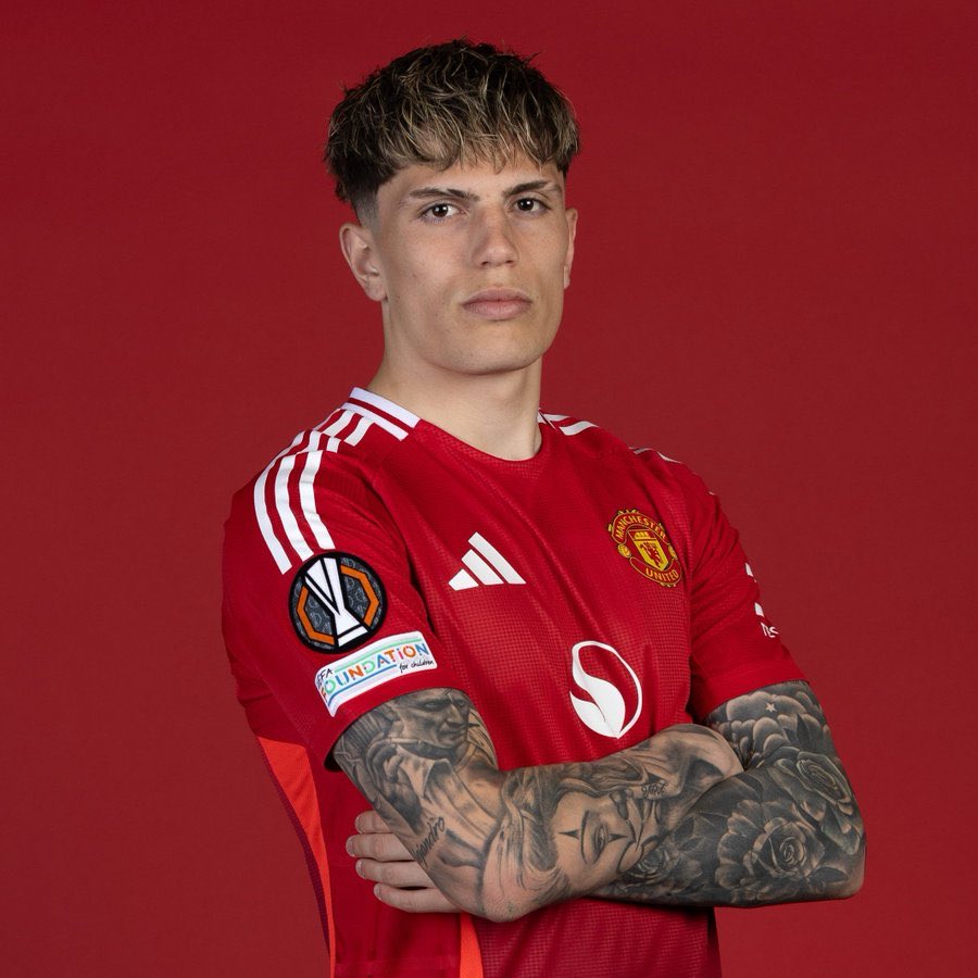 🚨 Napoli are early front runners for Alejandro Garnacho, although Chelsea have been monitoring his situation.

He is expected to go for £40 million if Manchester United let him leave. [<a href="/ed_aarons/">Ed Aarons</a>] #MUFC