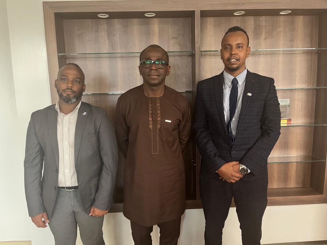 FdedFded1's tweet image. Le FDED a pris part aux Assemblées Annuelles de l’AIAFD, marquées par des rencontres clés avec la BAD, Afreximbank, BNI, Crédit Agricole, etc.
Objectifs : finance verte, cofinancement &amp;amp; entrepreneuriat inclusif.
Des opportunités concrètes en vue!
#FDED #BAD #AfDBAM2025 #Afrique