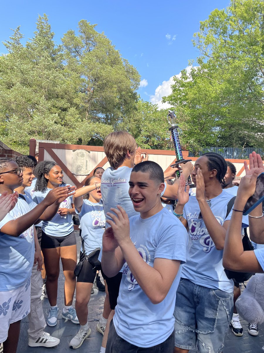 MHSChorus tweet media