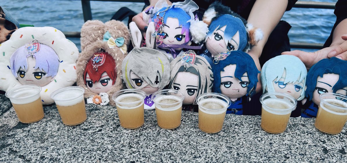 横浜開港祭めちゃくちゃ楽しかった〜！🚢💚
途中からフレンズ達大集合でほまに嬉しいだった🥰