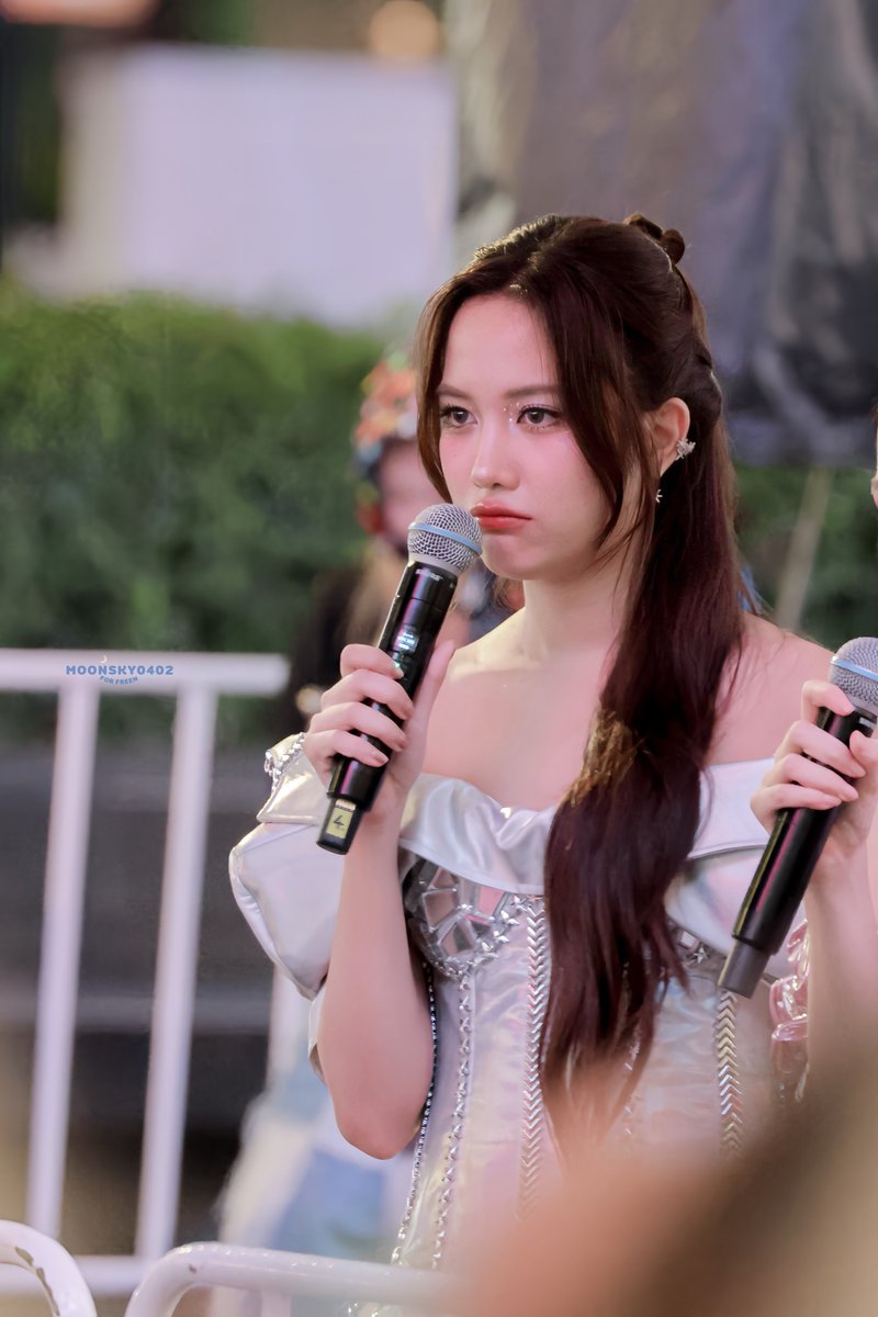 หงึ! 😗
<a href="/srchafreen/">P'freen (real)</a> 

 #srchafreen