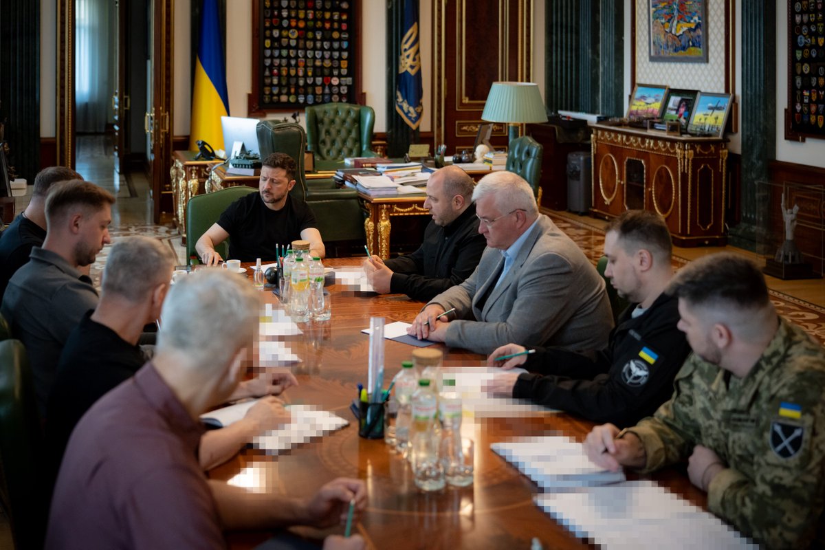 Volodymyr Zelenskyy / Володимир Зеленський tweet media