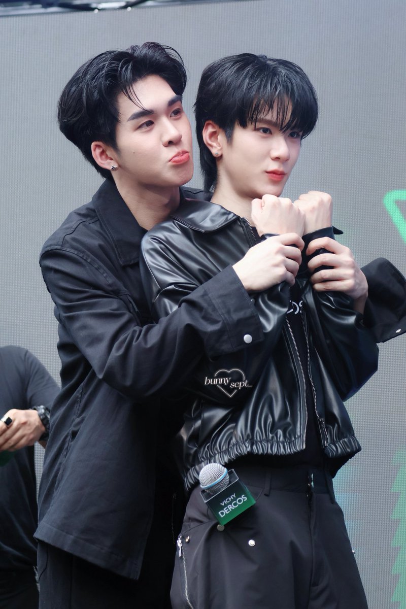 bunnysept_'s tweet image. พี่อู๋น้องเซฟอ้อนๆแล้วน้าาาา

AUAUSAVE WITH VICHY  #VichyDercosxAuauSave
ᱸ⁎⁺#AuauSave #อู่อู๋เซฟ  
#auautnp #savewrg ‧₊˚♡