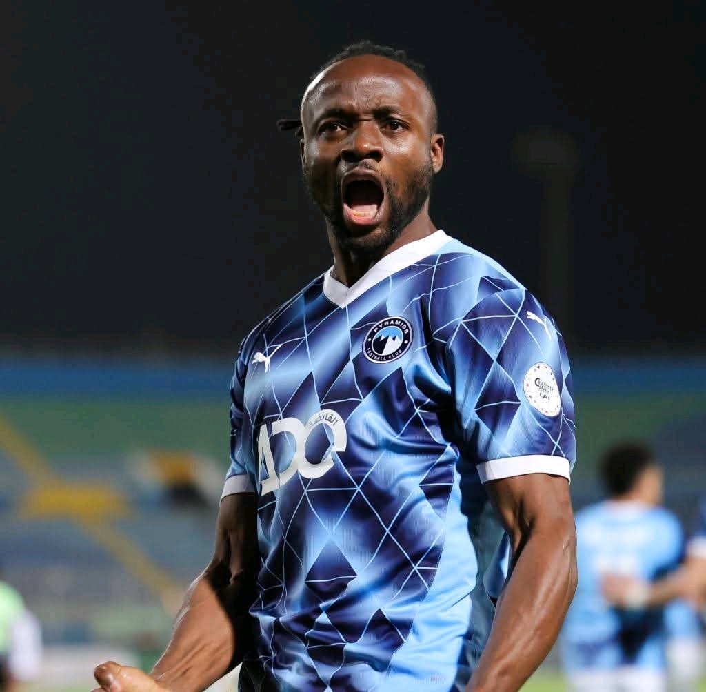 Pyramids take the lead through Fiston Mayele! 2-1 ahead on aggregate now.

His ninth goal in the competition this season.

#TotalEnergiesCAFCL