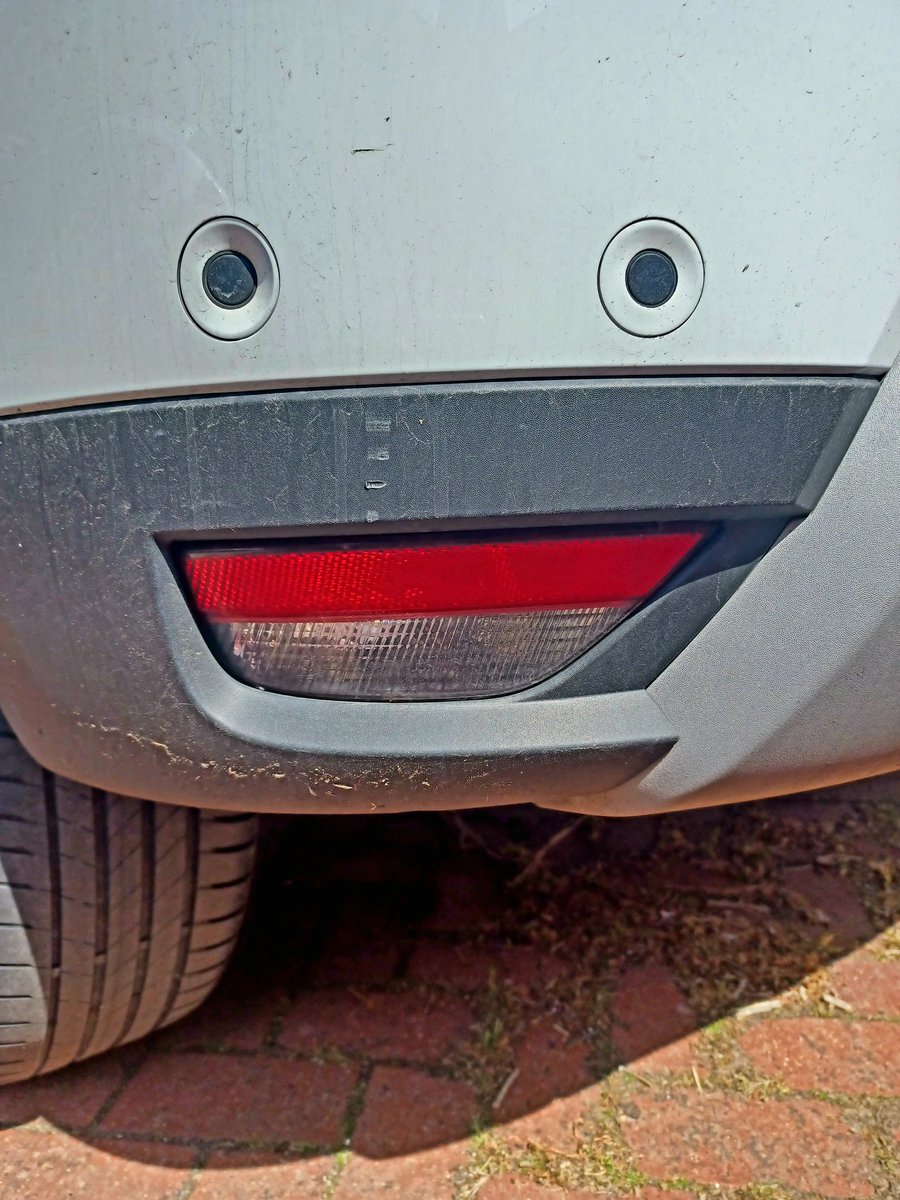 #DaciaDuster 
#FacesInPlaces 
#Pareidolia