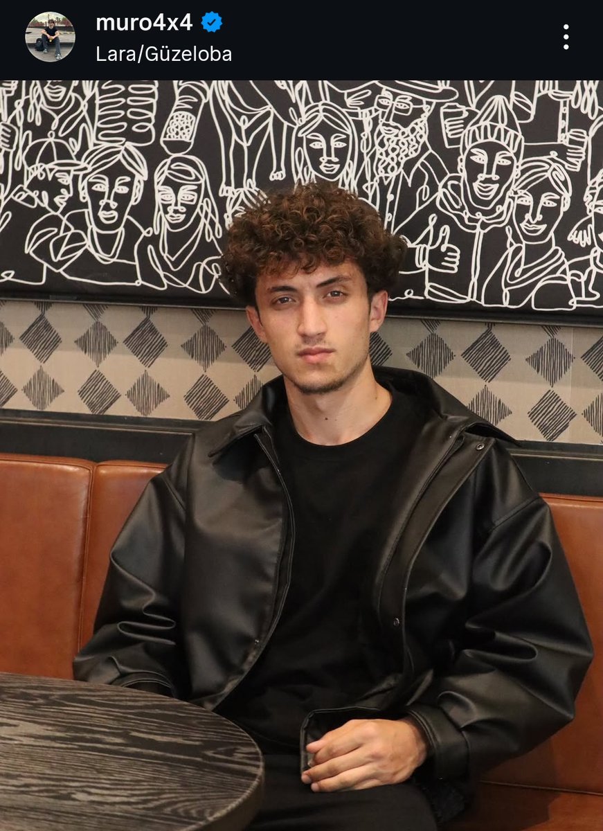 Antalya'da kızları takip edip video için zorlayarak taciz eden Murat isimli bu şahısı tanıyan, soyismini bilen veya oturduğu yeri bilen varsa bizimle iletişime geçebilir mi?

RT veya ment atarak bulmamıza yardımcı olabilirsiniz.